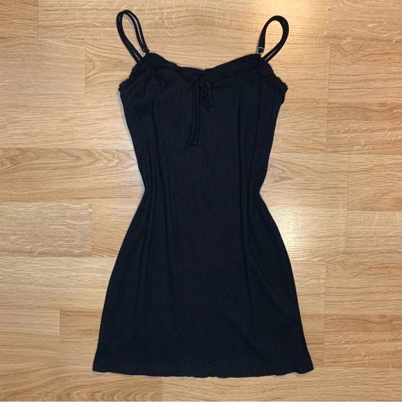 Urban Outfitters UO Black Ribbed Ruffle Spaghetti Strap Mini Dress Size S/XS - Picture 2 of 5